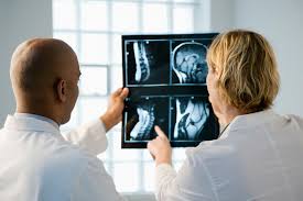 Independent medical experts reviewing image